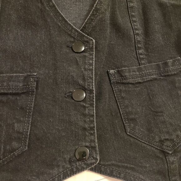 Urban Outfitters Black Denim Vest Size Small - Picture 3 of 7